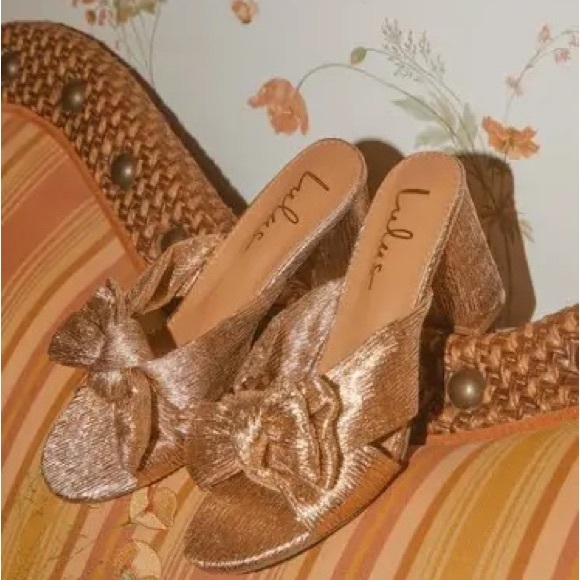 Lulus Bow Rose Gold Metallic Chunky Heel Size 8 - Picture 10 of 10